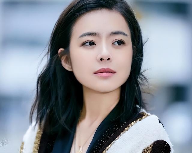 东方卫视10位美女主持人，陈辰、冯琳、司雯嘉，你喜欢哪位主播