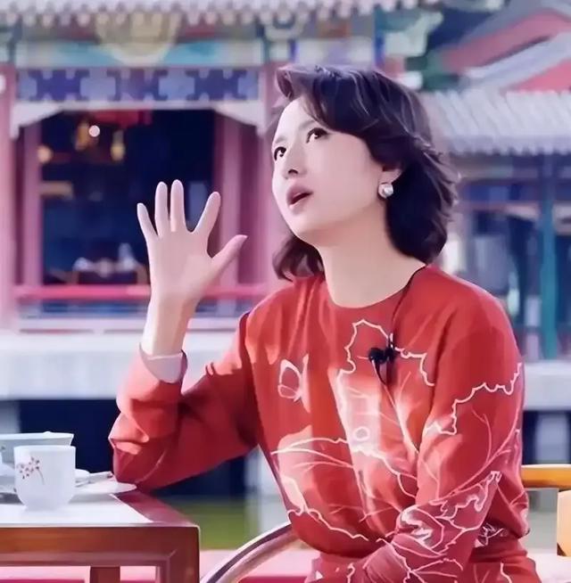 嫁给70岁富翁？包养四个男人？央视女主持私生活谣言有多离谱？