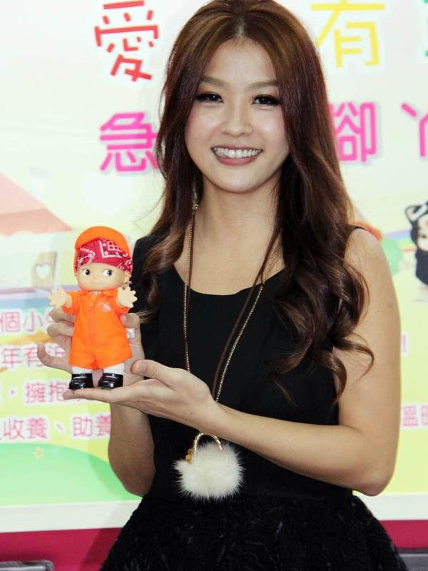 她天生没子宫，被人称作“石女”！前夫背叛张惠妹后又抛弃她！