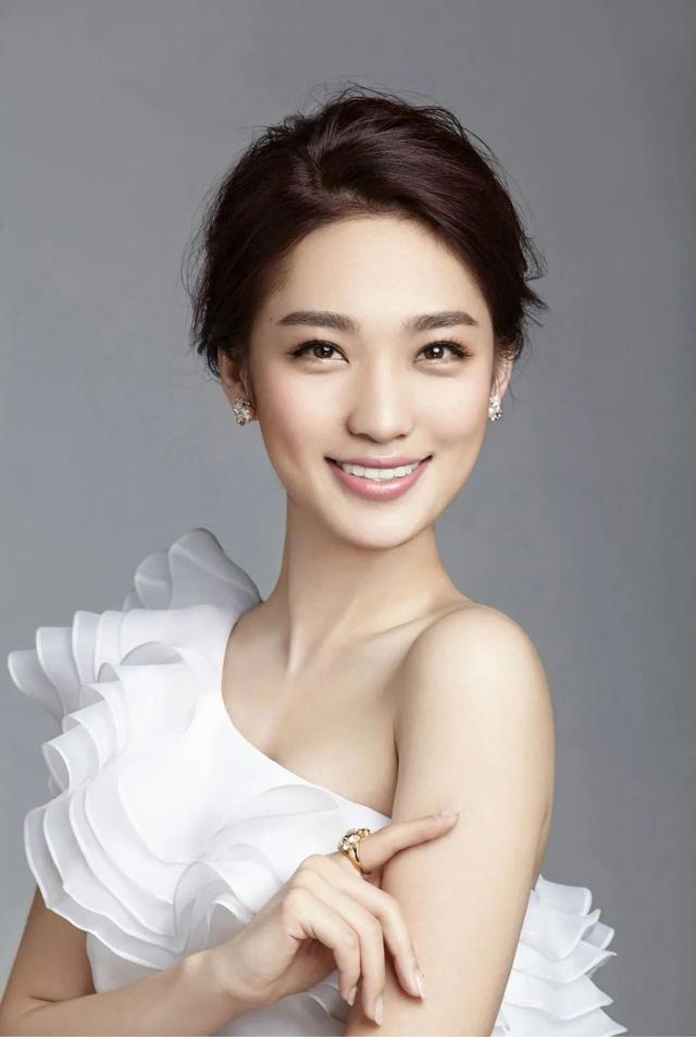 谁还记得电影频道美女主持人涂经纬