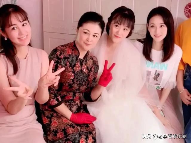 宋青莲身穿豹纹内衣大秀好身材,《乡村爱情17》依然还有看点