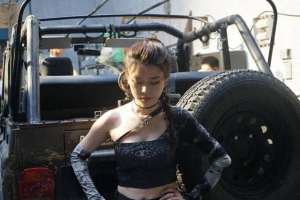 水手服女主播(绝地求生：穿上水手服的沫子有多美？粉丝：没人敢说沫子是阿姨了)