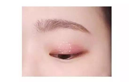 雪莉开通微博，她是如何切换清纯与性感？附雪莉同款“果汁妆”