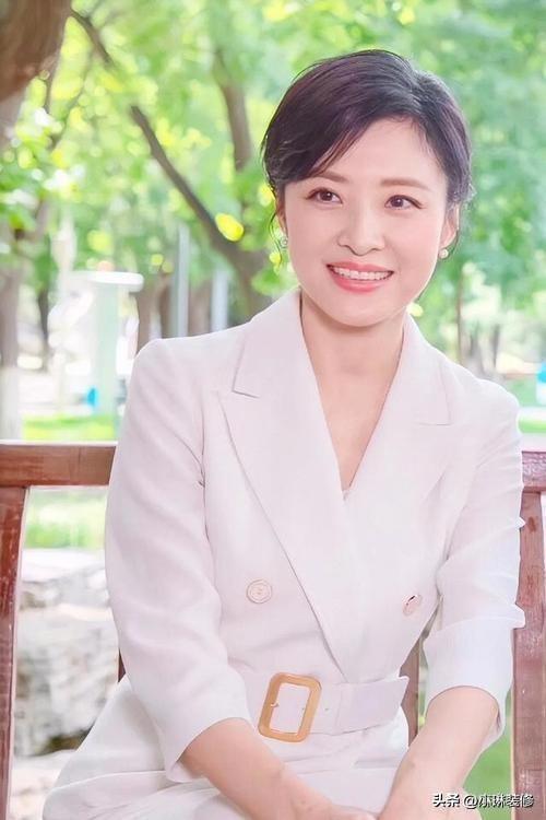 央视的美女主持,长得太漂亮了!网友:比董卿、周涛还漂亮