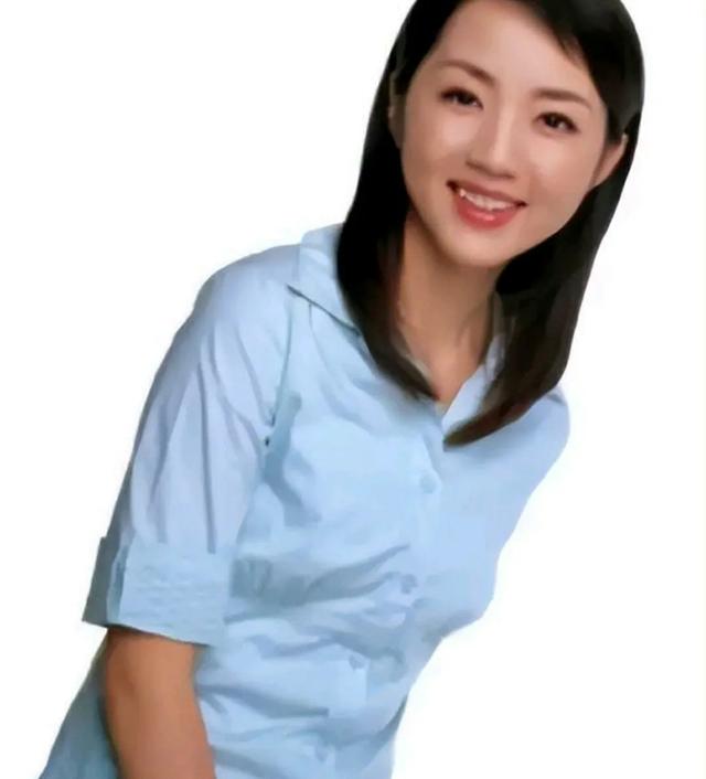 气象女主播杨丹:从音乐梦想到气象女神,再到幸福妈妈的华丽蜕变