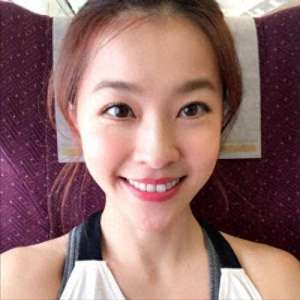 台湾女主播宣宣(她天生没子宫，被人称作“石女”前夫背叛张惠妹后又抛弃她)