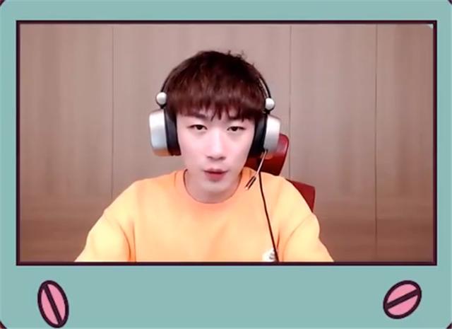 红尘终于露出真容，和平精英一姐加入快手，这JK“白丝腿”绝了