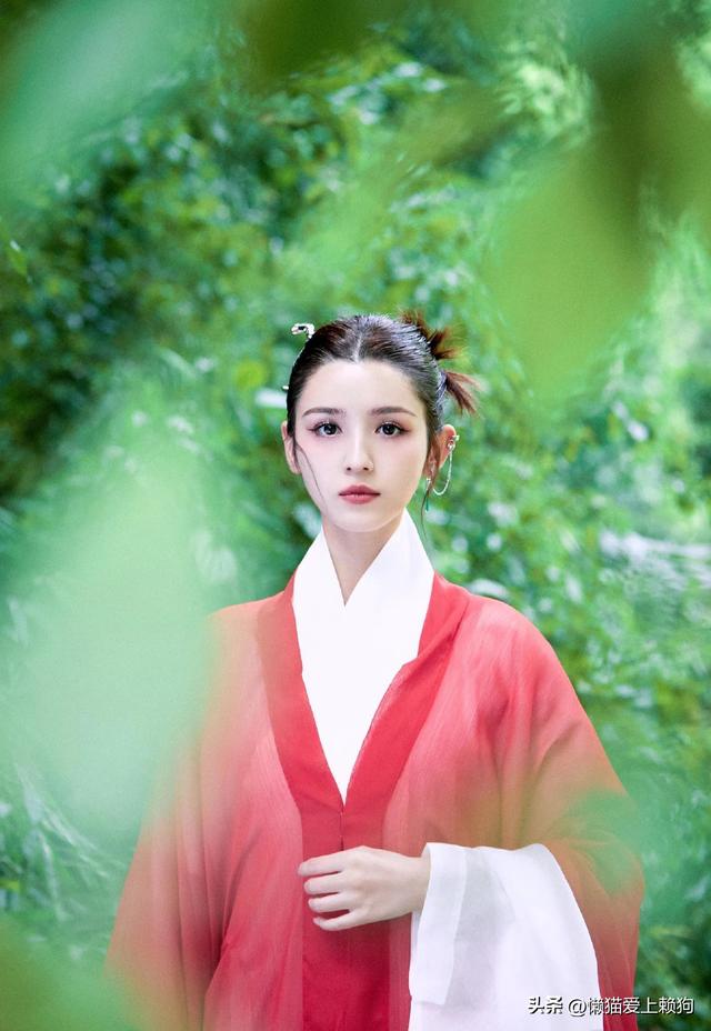 “敦煌仙女”哈妮克孜,自述:演丫鬟太美,演女一,自己想的太美
