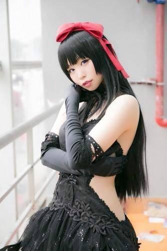 这样的水管工也可以么？ 萌妹cos女体马里奥