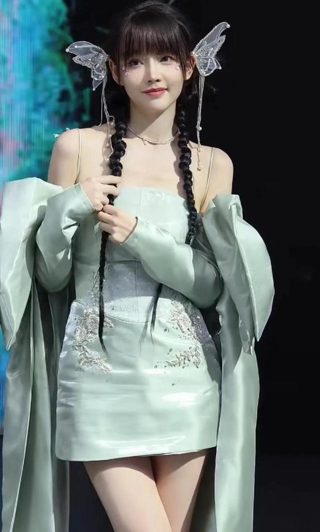 盘点二十位顶级女车模 :看看谁是你心目中的No.1车模小姐