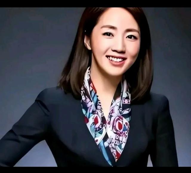 气象女主播杨丹:从音乐梦想到气象女神,再到幸福妈妈的华丽蜕变
