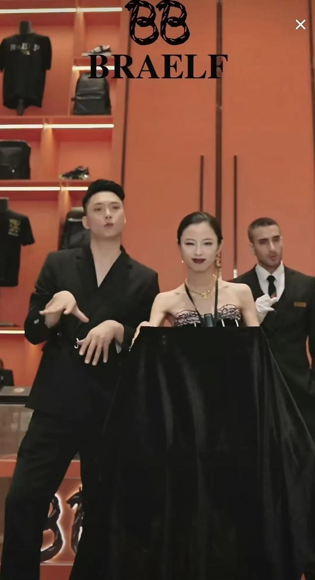 男人的生意做到抖音第一，美女主播手段高超