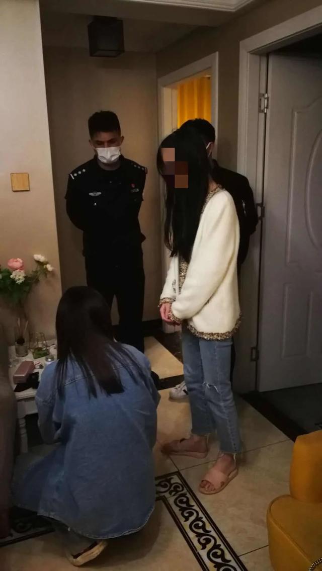 不堪入目!90后女主播靠色情表演获利上百万!特大跨境涉黄直播平台被一锅端