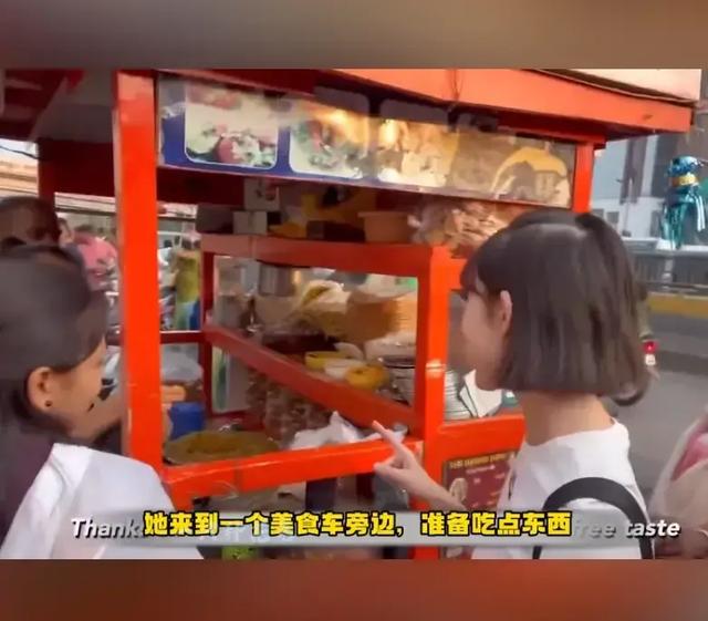 毁三观！韩国女主播到印度旅游被男子尾随露私处，评论区相当炸裂