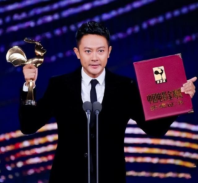 当年她败坏了印小天的名声,借此走红嫁给导演,如今怎么样了