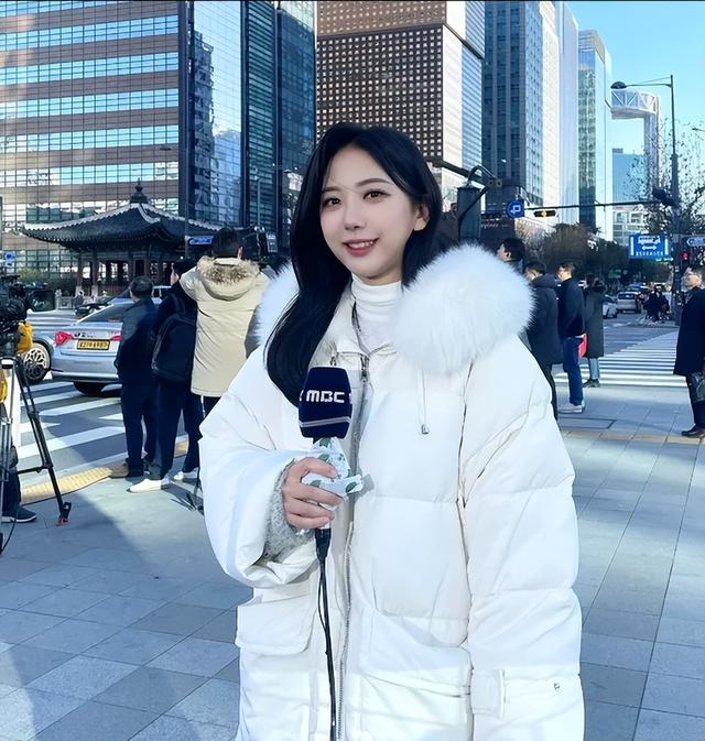 28岁韩气象女播报员离世，当过爱豆练习生，曾出演刘在石综艺节目