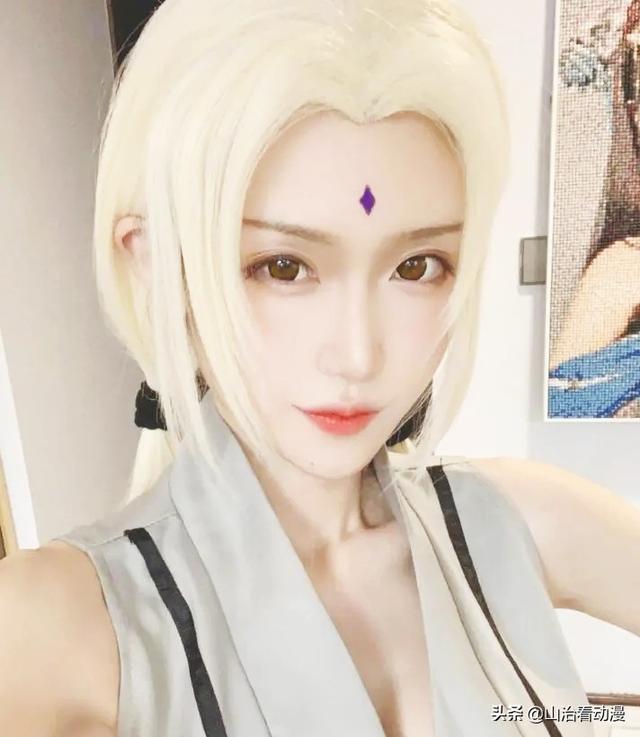 腐团儿的神级cos,纲手神还原,晴子清纯可爱,美杜莎很霸气