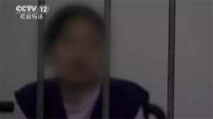 鳝鱼门 女主播(两个月赚十多万“黄鳝门”女主播以为戴着面具不会被认出来)
