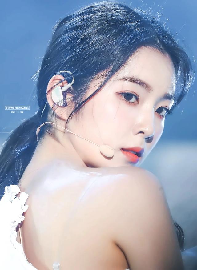 韩国群众呼声最高的91年美女女星!裴珠泫