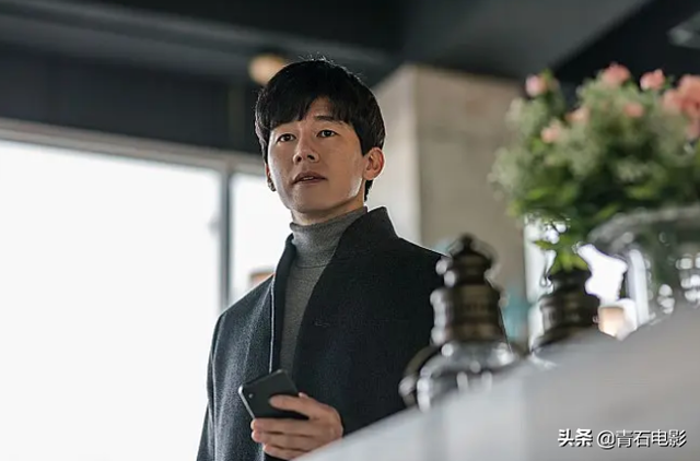 新上映的韩国惊悚片，韩网评分9.4，宋智孝为演女主每天跑10公里
