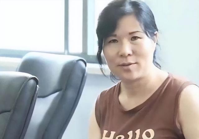 美女因为长得太漂亮,活到55岁没上过一天班,3婚3离如今啃母度日