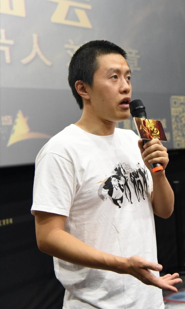 从春晚后台的主持人,到饺子导演的成功,先有努力才会有结果