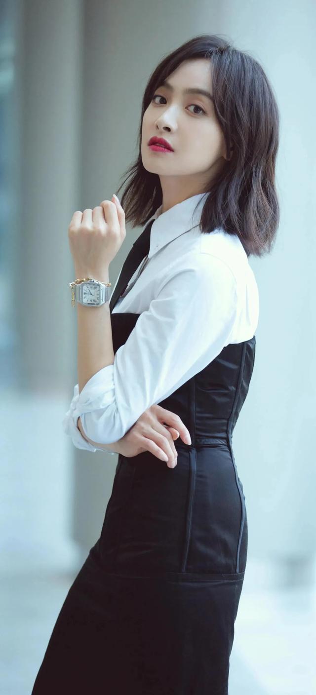 “明媚美人”宋茜