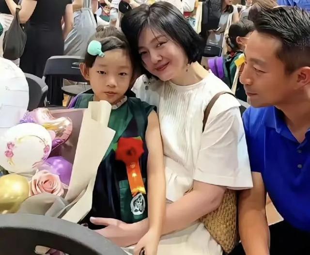 小玥儿“神操作”迁京计划与选墓园举动引热议 。
