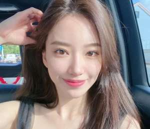 中国美女主播 小苏菲(斗鱼小苏菲开播聊起前男友，100个真爱粉直接删牌，当场就傻了)