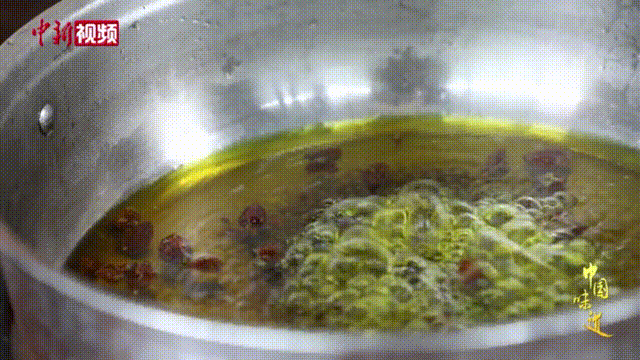 春天打翻调色盘，竟被壮乡人蒸成了饭！