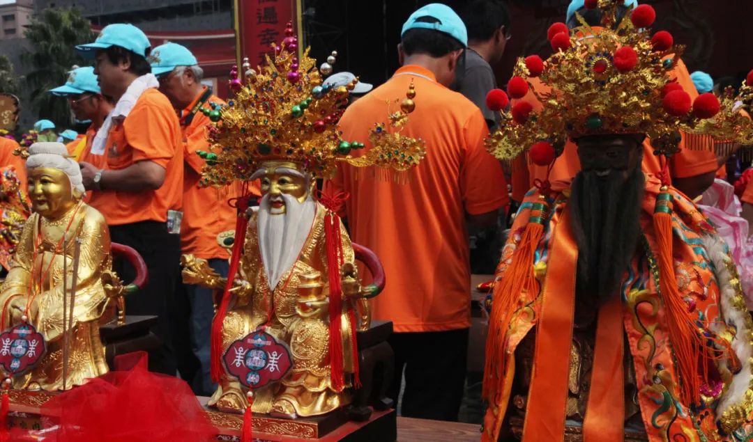 东西问丨里韦拉·埃斯皮诺萨：人类应以何种“新礼”回赠大地？